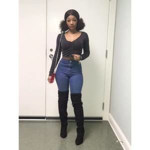 Meet your Posher, Hillary